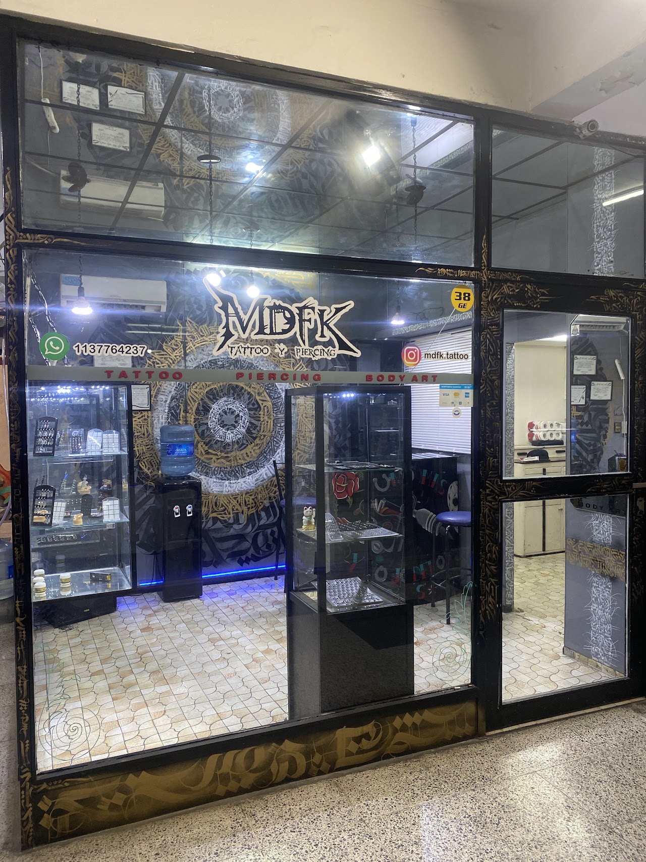 Fachada de MDFK Tattoo Studio en Morón
